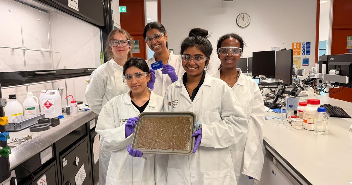 Social sharing card for Birmingham students win international award for turning surplus potatoes into packaging