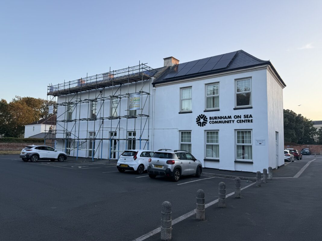 Social sharing card for Somerset community centre cuts annual heating bill by more than £10,000 after green upgrades