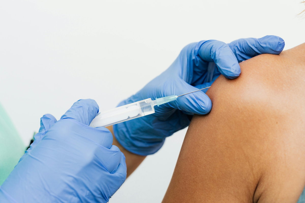 Social sharing card for Flu bookings open early across Cheshire and Merseyside ahead of winter vaccination programme