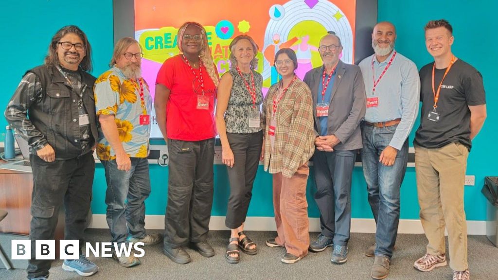 Social sharing card for Creative climate action projects get funding boost