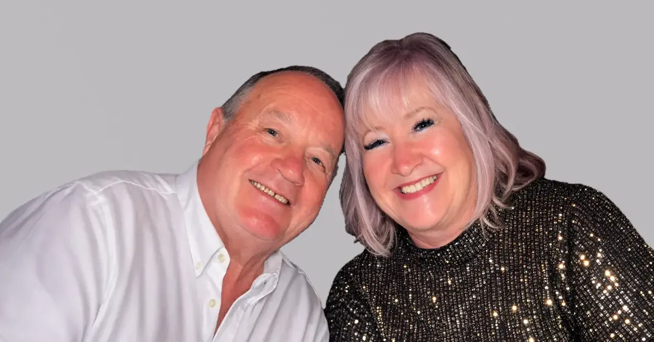 Social sharing card for Hull woman fundraises after breast cancer diagnosis