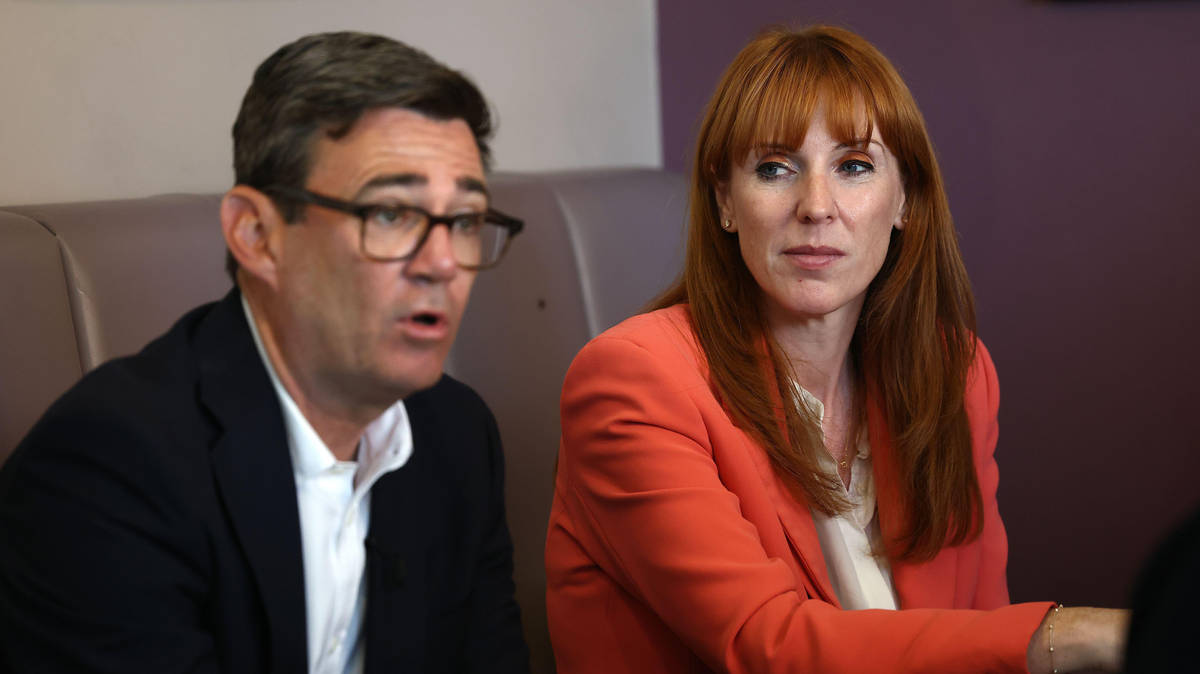 Social sharing card for More than 70,000 social and affordable homes to be built as government unveils initial details of £39bn housing plan