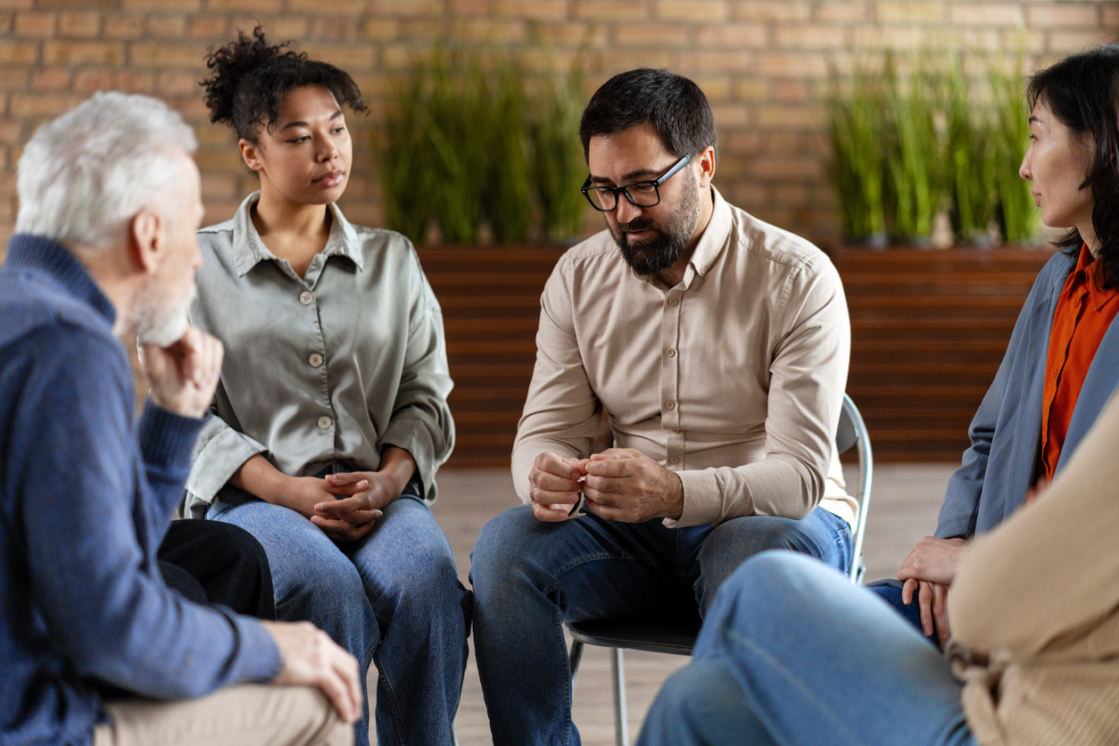 Social sharing card for Community-based mental health approach shows promise in reducing hospital admissions