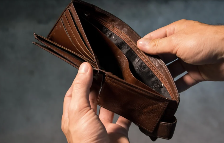 Social sharing card for Worcester launches £40,000 fund to help stop money problems becoming a crisis