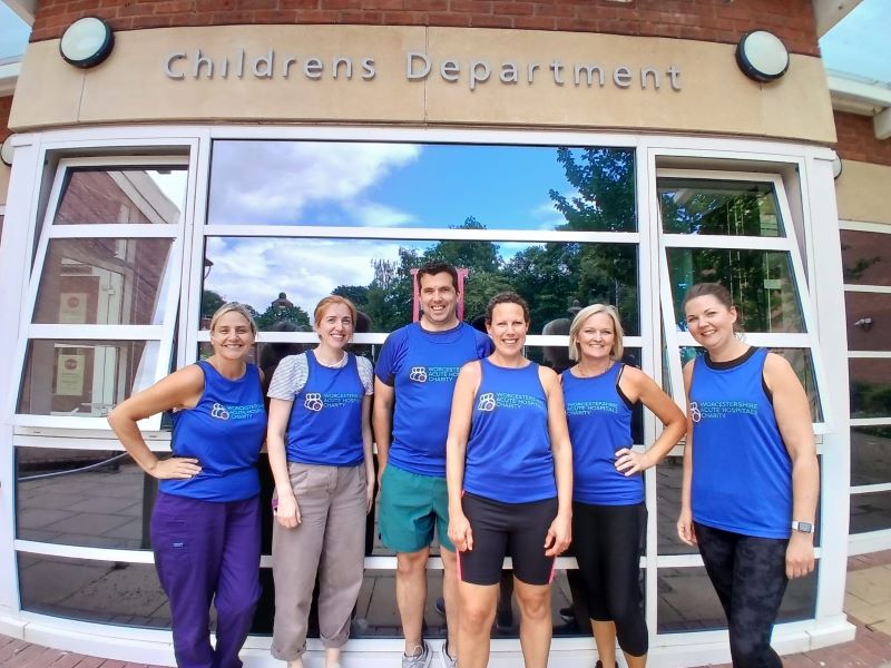 Social sharing card for Worcestershire runners smash fundraising target ahead of race